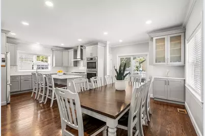 74 Raycroft St, Quincy, MA 02169 - Photo 4