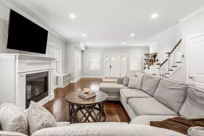 74 Raycroft St, Quincy, MA 02169 - Photo 6