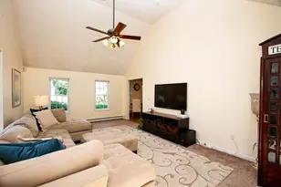 41 Christopher Dr, Attleboro, MA 02703 - Photo 10
