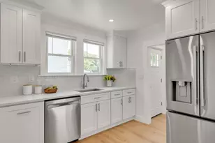 10 Parker Ave, Newton, MA 02459 - Photo 8