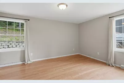 334 Rogers St, Lowell, MA 01852 - Photo 24