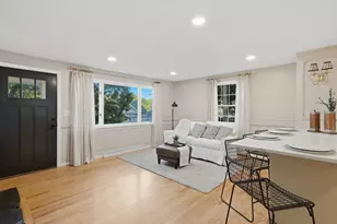 334 Rogers St, Lowell, MA 01852 - Photo 2