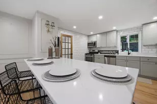 334 Rogers St, Lowell, MA 01852 - Photo 10