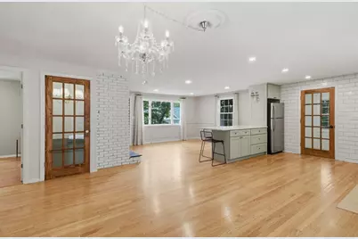 334 Rogers St, Lowell, MA 01852 - Photo 18
