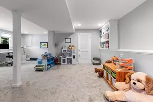199 Ash St, Hopkinton, MA 01748 - Photo 12