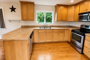 20 Cross St, Bernardston, MA 01337 - Photo 10
