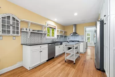 36 Woodlot Rd, Amherst, MA 01002 - Photo 12