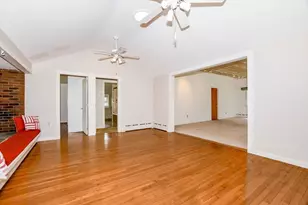 14 Crapo St, Marion, MA 02738 - Photo 12