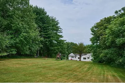 194 Pleasant St, East Longmeadow, MA 01028 - Photo 20