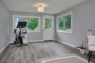 194 Pleasant St, East Longmeadow, MA 01028 - Photo 12