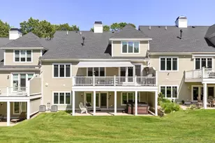 11 Crenshaw Ln, Andover, MA 01810 - Photo 4