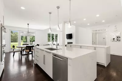 11 Crenshaw Ln #11, Andover, MA 01810 - Photo 8