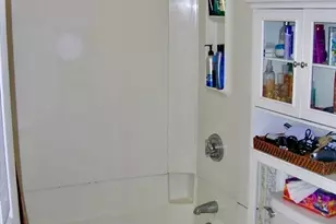 137 Whitwell St, Quincy, MA 02169 - Photo 6