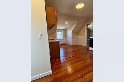 137 Whitwell St #3, Quincy, MA 02169 - Photo 2