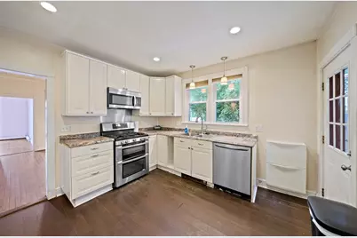 43 Hobart Square, Whitman, MA 02382 - Photo 4