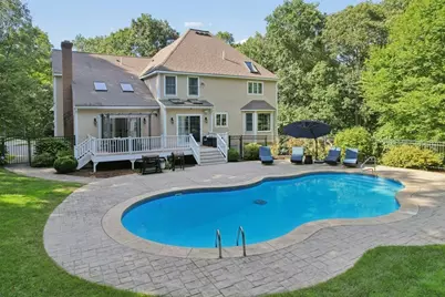 10 Burnett Road, Southborough, MA 01772 - Photo 40