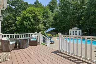 10 Burnett Rd, Southborough, MA 01772 - Photo 38