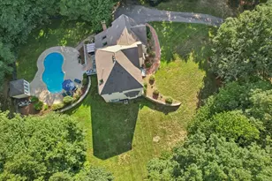 10 Burnett Rd, Southborough, MA 01772 - Photo 42