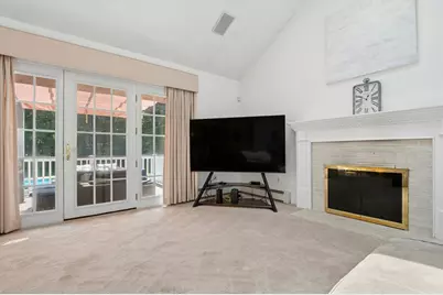 10 Burnett Road, Southborough, MA 01772 - Photo 16