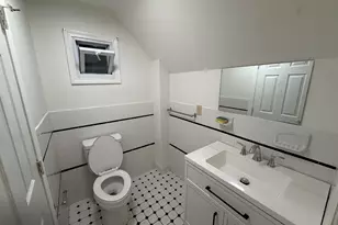 15 Chestnut, Stoughton, MA 02072 - Photo 2