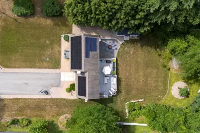 5 Redwood St, Townsend, MA 01469 - Photo 2
