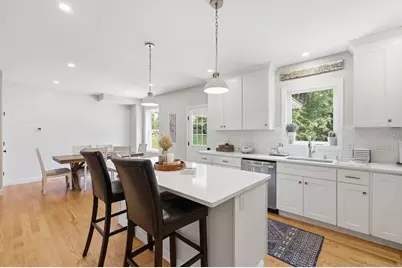9 Walnut Ave #9, Andover, MA 01810 - Photo 4
