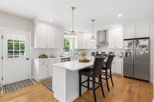 9 Walnut Ave, Andover, MA 01810 - Photo 1