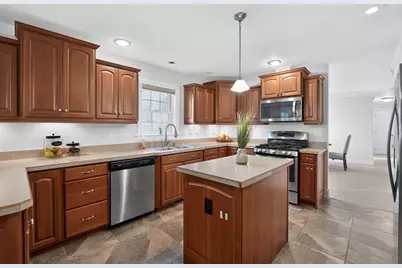 2 Leslie Court, Rockland, MA 02370 - Photo 6
