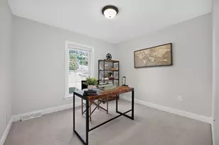 2 Leslie Ct, Rockland, MA 02370 - Photo 12