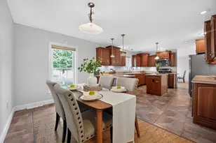 2 Leslie Ct, Rockland, MA 02370 - Photo 8
