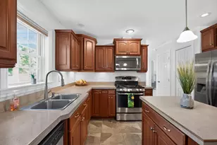 2 Leslie Ct, Rockland, MA 02370 - Photo 18