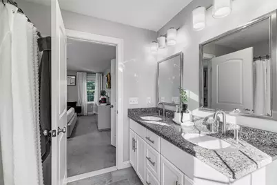 19 Green St, Berkley, MA 02779 - Photo 18