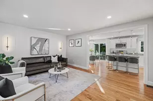 19 Green St, Berkley, MA 02779 - Photo 2