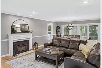 16 Wadsworth Rd, Ashland, MA 01721 - Photo 4