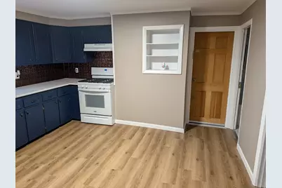 47 East Walnut St. #1, Taunton, MA 02780 - Photo 4