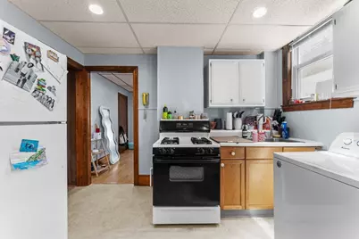 83 P St #3, Boston, MA 02127 - Photo 4