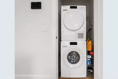 8-10 Sycamore St #8C, Somerville, MA 02143 - Photo 18