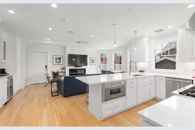 8-10 Sycamore St #8C, Somerville, MA 02143 - Photo 6