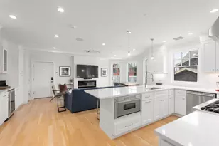 8 Sycamore St, Somerville, MA 02143 - Photo 6