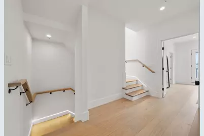 136 West 8th #3, Boston, MA 02127 - Photo 26