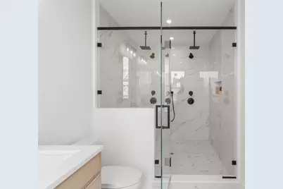 136 West 8th #3, Boston, MA 02127 - Photo 18