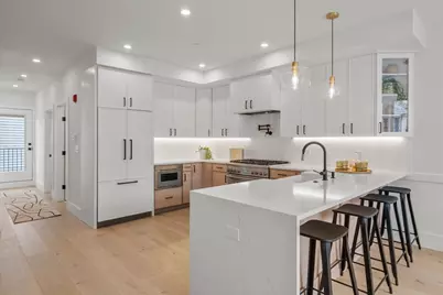 136 West 8th #3, Boston, MA 02127 - Photo 2