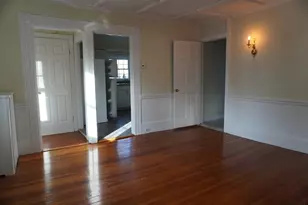 28 Ct St, Mansfield, MA 02048 - Photo 12
