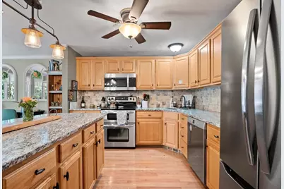 70 Bridle Cross Rd #70, Fitchburg, MA 01420 - Photo 4