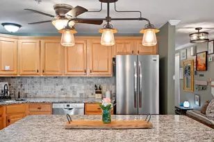 70 Bridle Cross Rd, Fitchburg, MA 01420 - Photo 6
