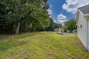 109 Navy Yard Rd, Dracut, MA 01826 - Photo 14