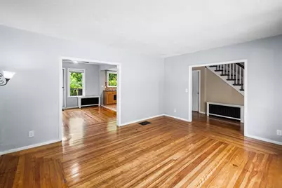 10 Nutting St, Fitchburg, MA 01420 - Photo 8