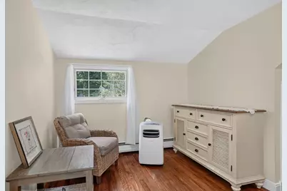 141 Holliston St, Medway, MA 02053 - Photo 18