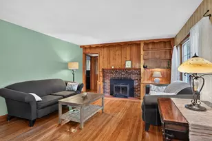 141 Holliston St, Medway, MA 02053 - Photo 12