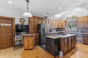 128 Prospect Hill, Taunton, MA 02780 - Photo 18